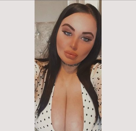 Foto desnuda filtrada de OnlyFans de Ebony Marie