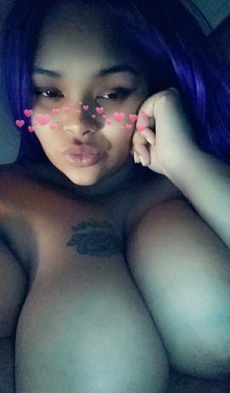 Foto desnuda filtrada de OnlyFans de Aureliaworld20