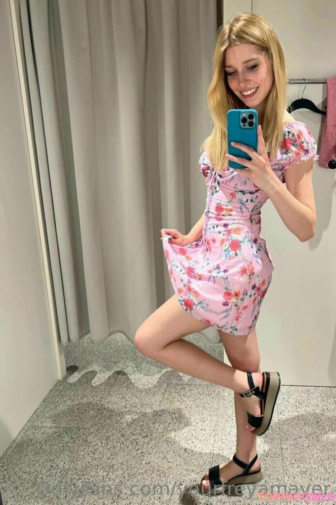 Foto desnuda filtrada de OnlyFans de Freyamayer #4 Foto desnuda filtrada de OnlyFans de Freyamayer #4