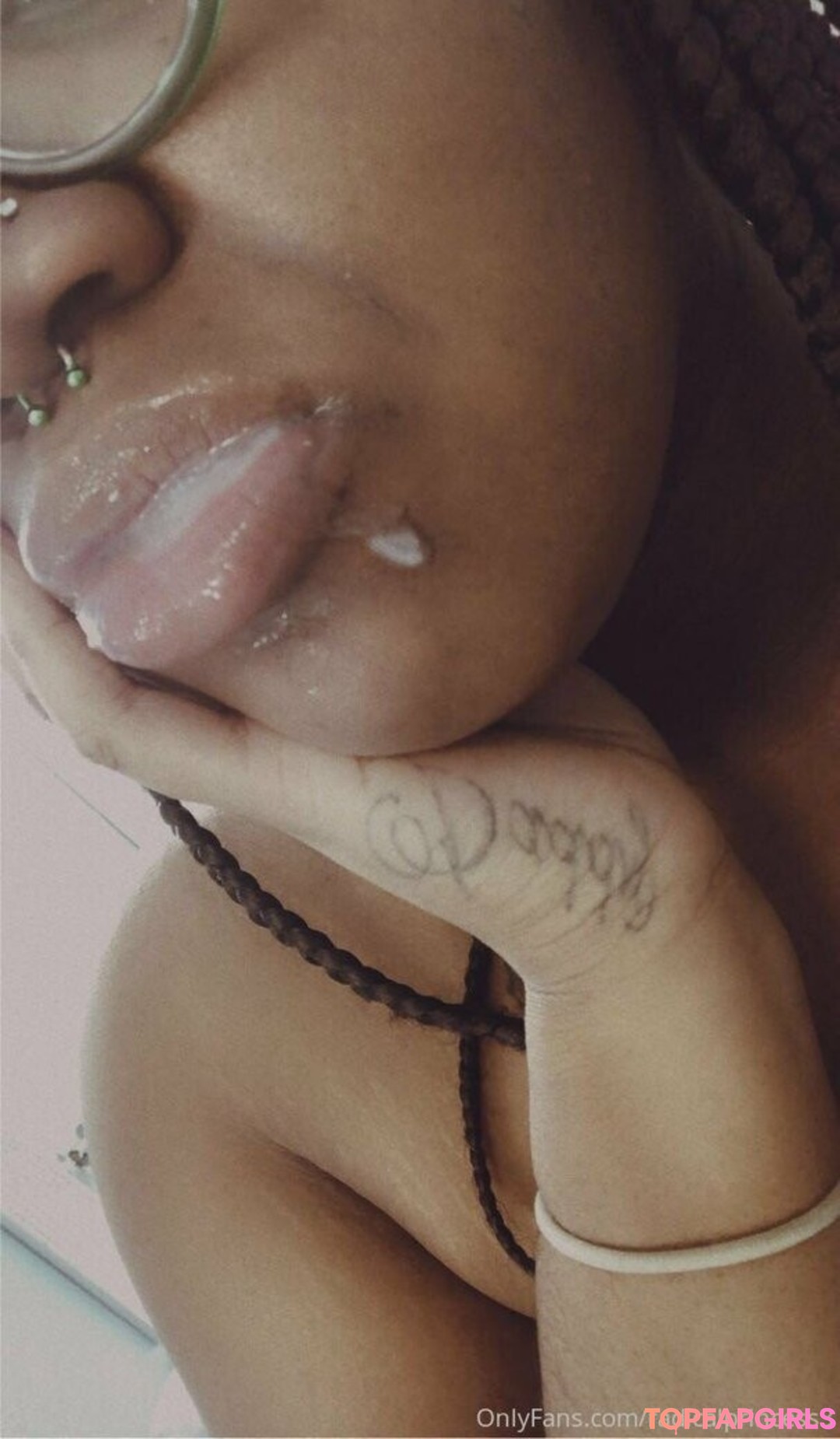 Foto desnuda filtrada de OnlyFans de Radicalprincess3 #5 Foto desnuda filtrada de OnlyFans de Radicalprincess3 #5