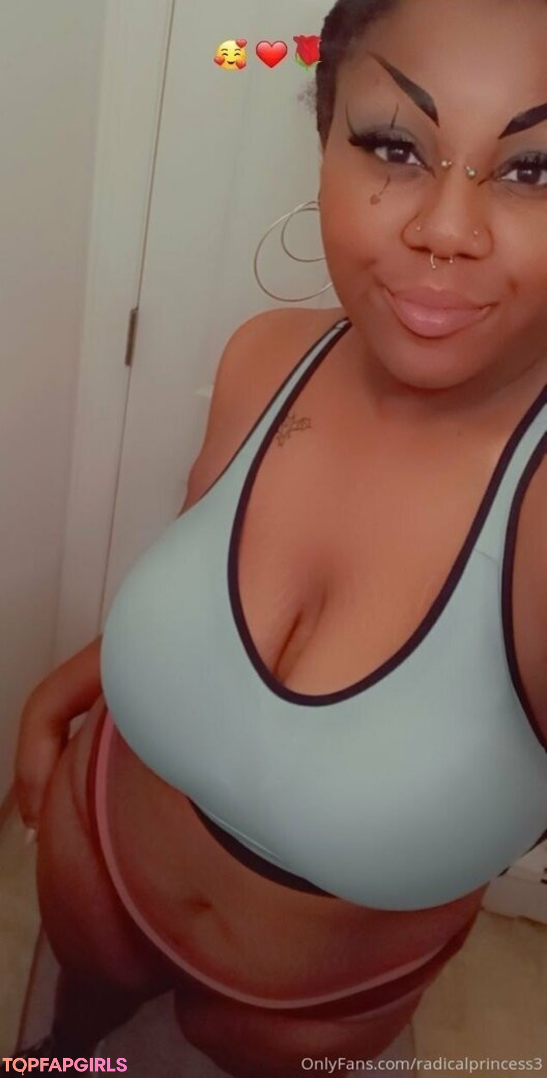 Foto desnuda filtrada de OnlyFans de Radicalprincess3 #79 Foto desnuda filtrada de OnlyFans de Radicalprincess3 #79