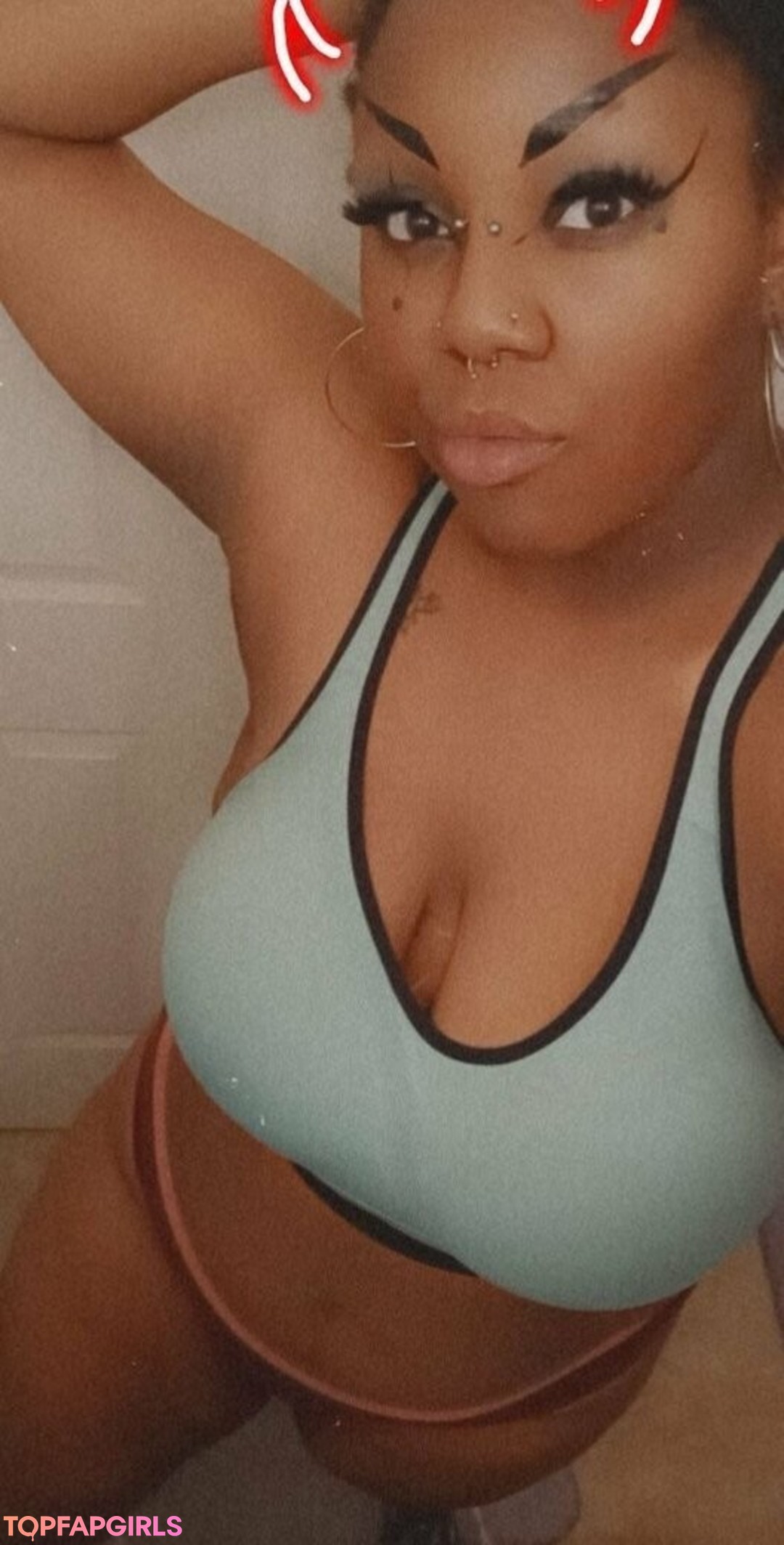 Foto desnuda filtrada de OnlyFans de Radicalprincess3 #80 Foto desnuda filtrada de OnlyFans de Radicalprincess3 #80