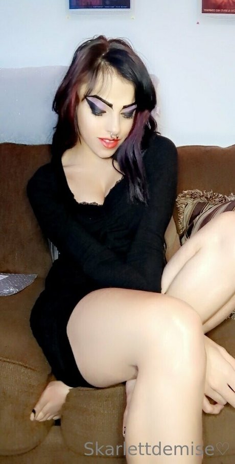 Foto desnuda filtrada de OnlyFans de Skarlettdemisefree