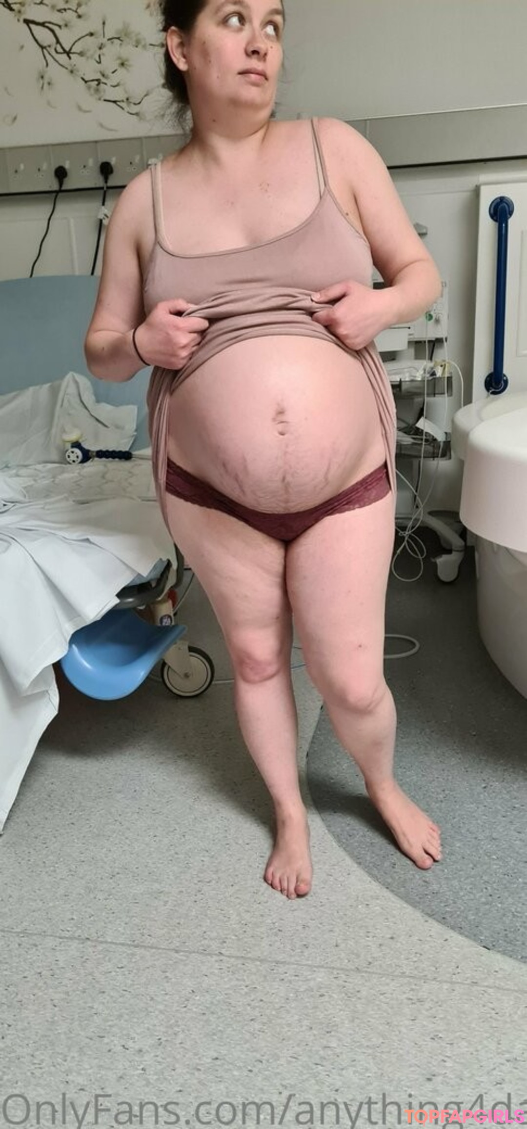 Foto desnuda filtrada de OnlyFans de Anything4daddyvip #9 Foto desnuda filtrada de OnlyFans de Anything4daddyvip #9
