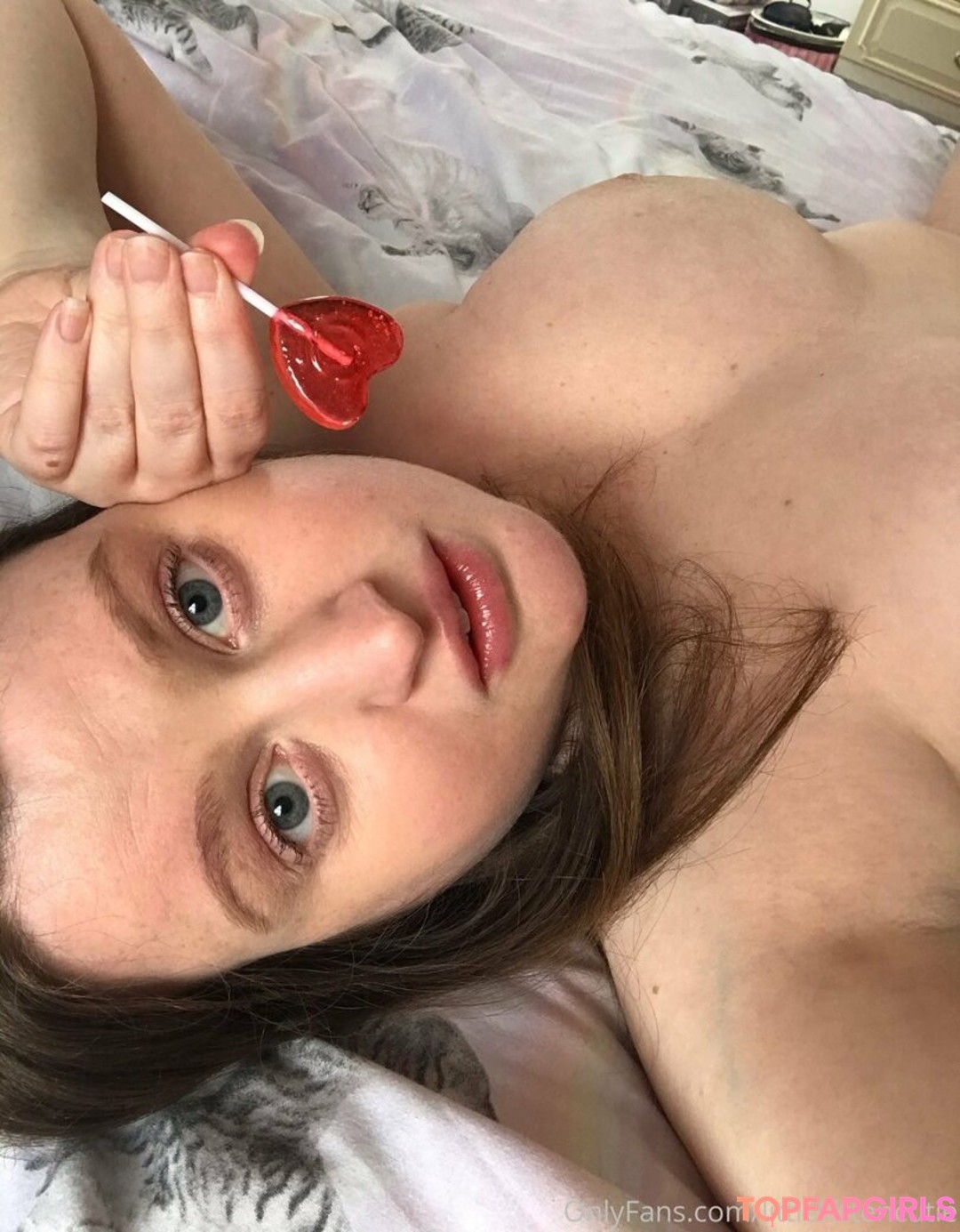 Foto desnuda filtrada de OnlyFans de Kittengotcream #28 Foto desnuda filtrada de OnlyFans de Kittengotcream #28