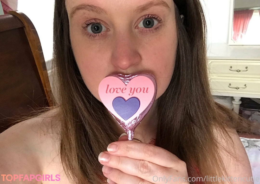 Foto desnuda filtrada de OnlyFans de Kittengotcream #36 Foto desnuda filtrada de OnlyFans de Kittengotcream #36