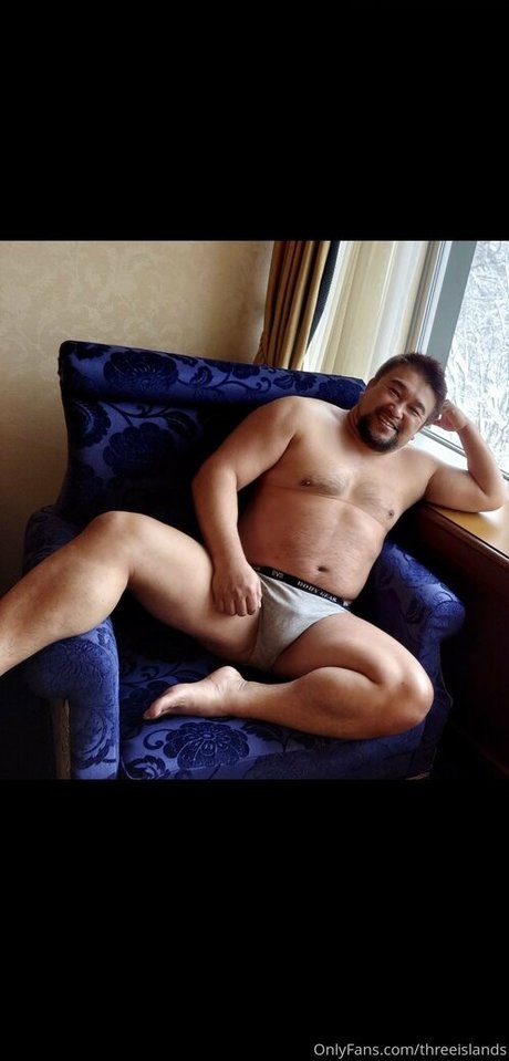 Foto desnuda filtrada de OnlyFans de Threeislands