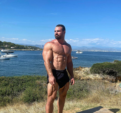 Foto desnuda filtrada de OnlyFans de Marcopino91