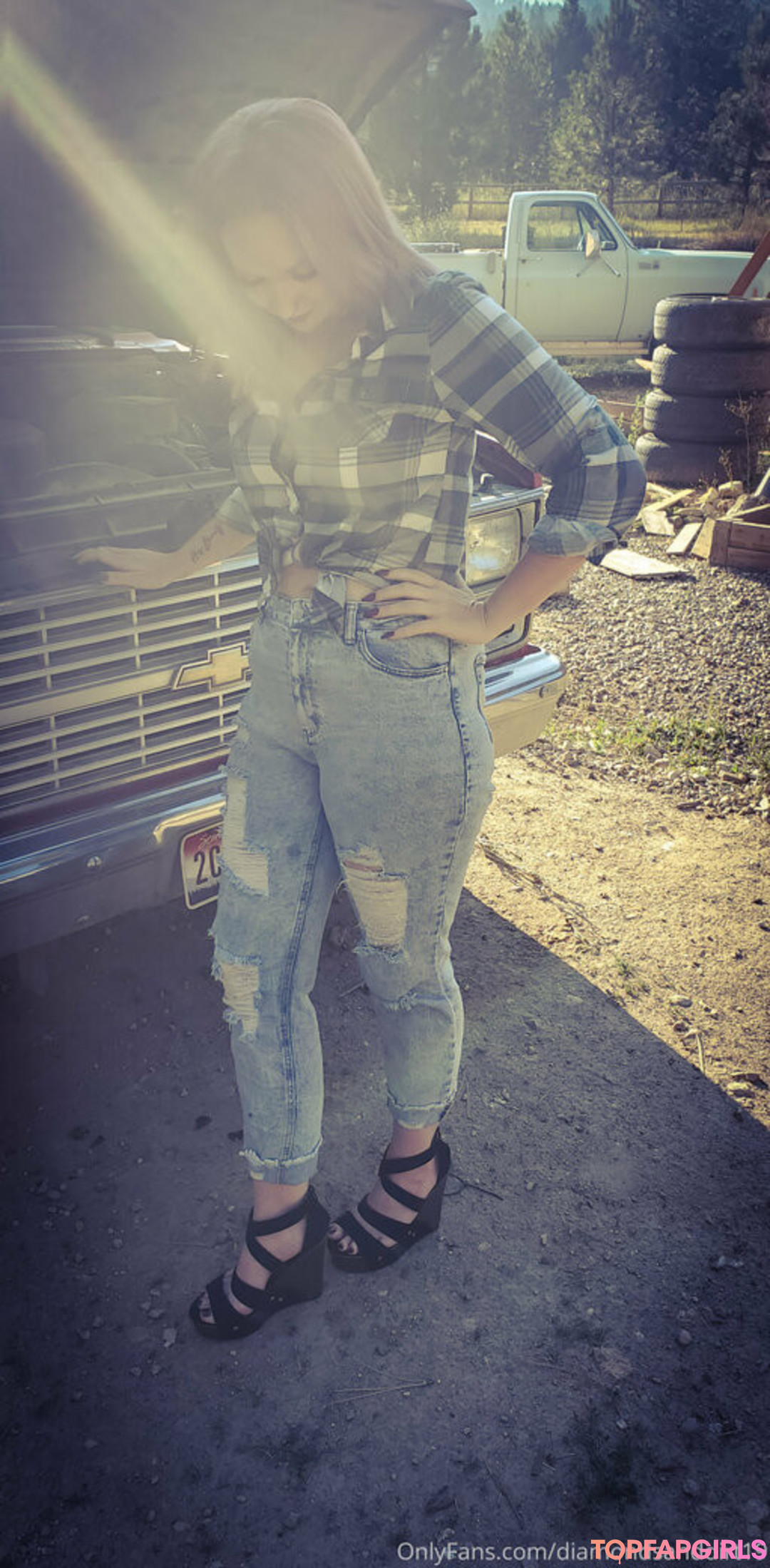 Foto desnuda filtrada de OnlyFans de Diamondsanddirt19 #48 Foto desnuda filtrada de OnlyFans de Diamondsanddirt19 #48