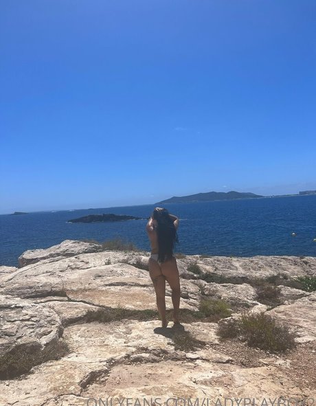 Ladyplayboy2