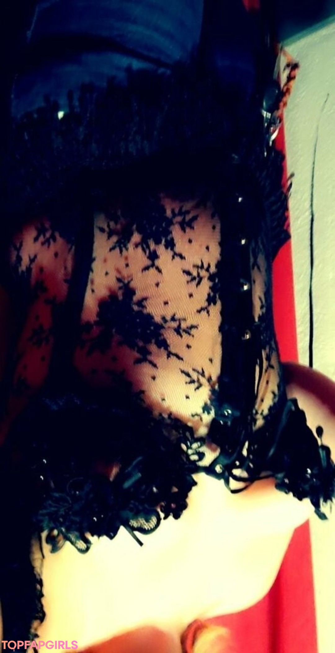 Foto desnuda filtrada de OnlyFans de Elizabethlily19 #193 Foto desnuda filtrada de OnlyFans de Elizabethlily19 #193