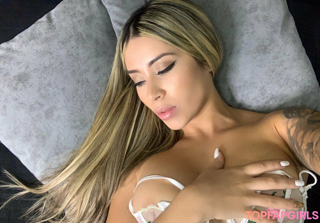 Foto desnuda filtrada de OnlyFans de Jennybangs #105 Foto desnuda filtrada de OnlyFans de Jennybangs #105