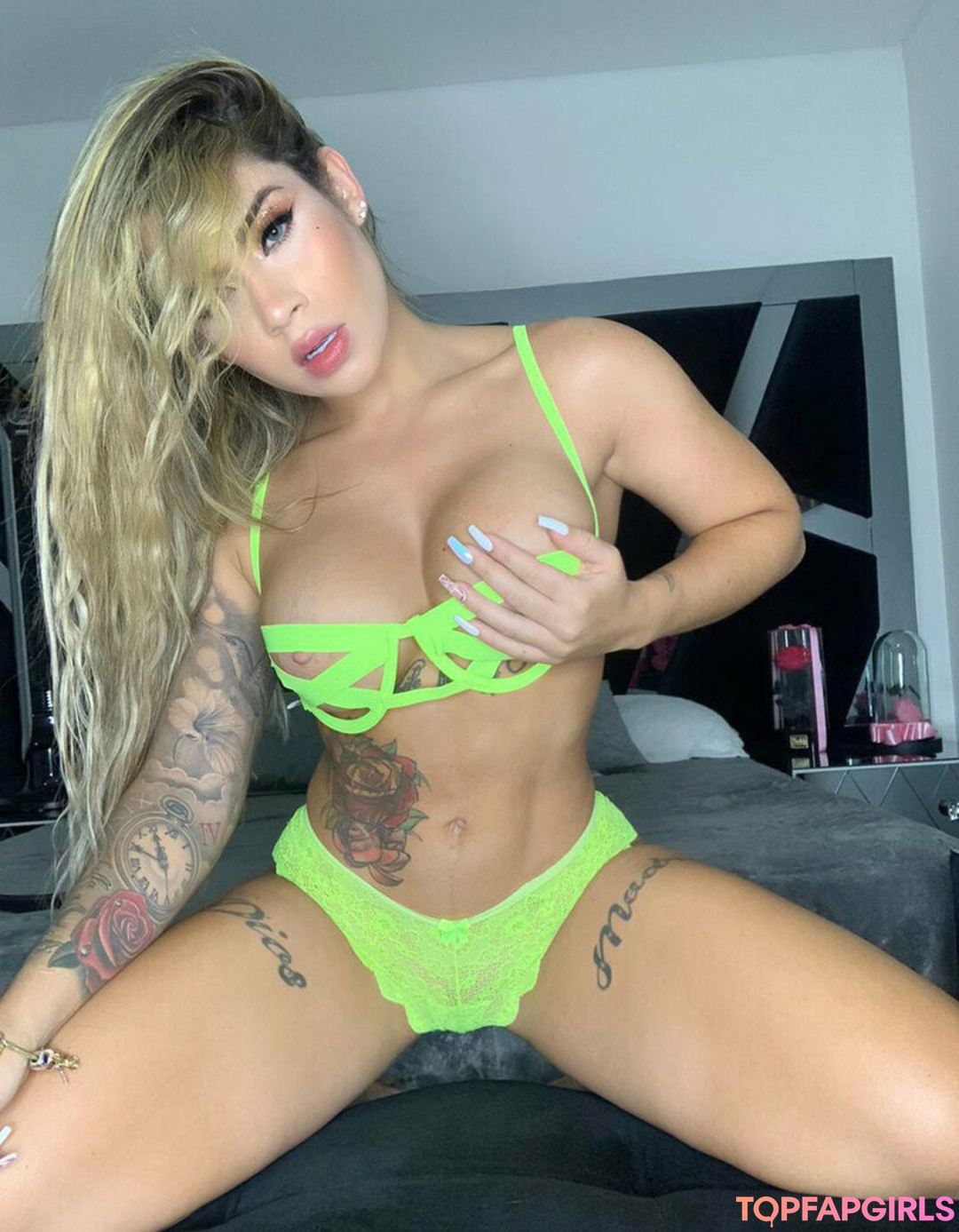 Foto desnuda filtrada de OnlyFans de Jennybangs #507 Foto desnuda filtrada de OnlyFans de Jennybangs #507