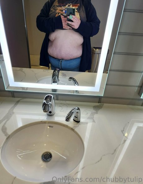 Foto desnuda filtrada de OnlyFans de Chubbytulip