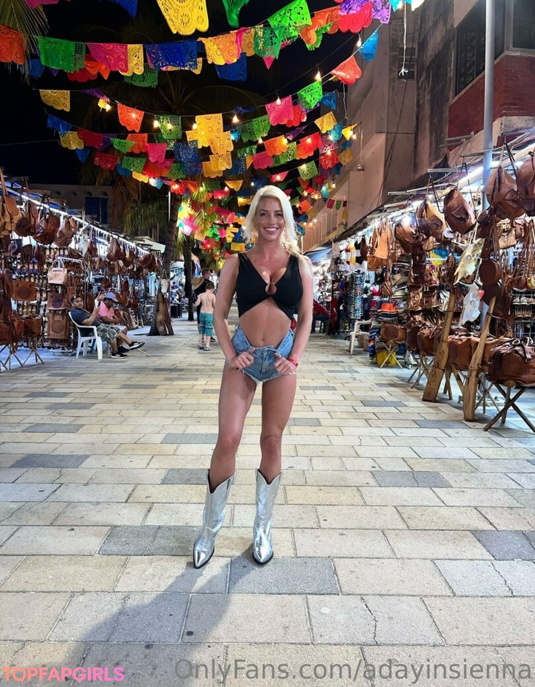 Foto desnuda filtrada de OnlyFans de Adayinsienna #68 Foto desnuda filtrada de OnlyFans de Adayinsienna #68