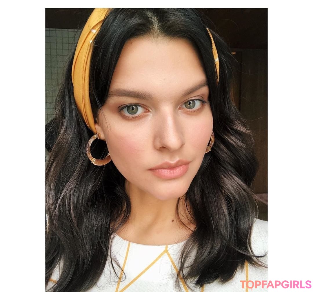 Foto desnuda filtrada de OnlyFans de Sasha Zotova #3 Foto desnuda filtrada de OnlyFans de Sasha Zotova #3