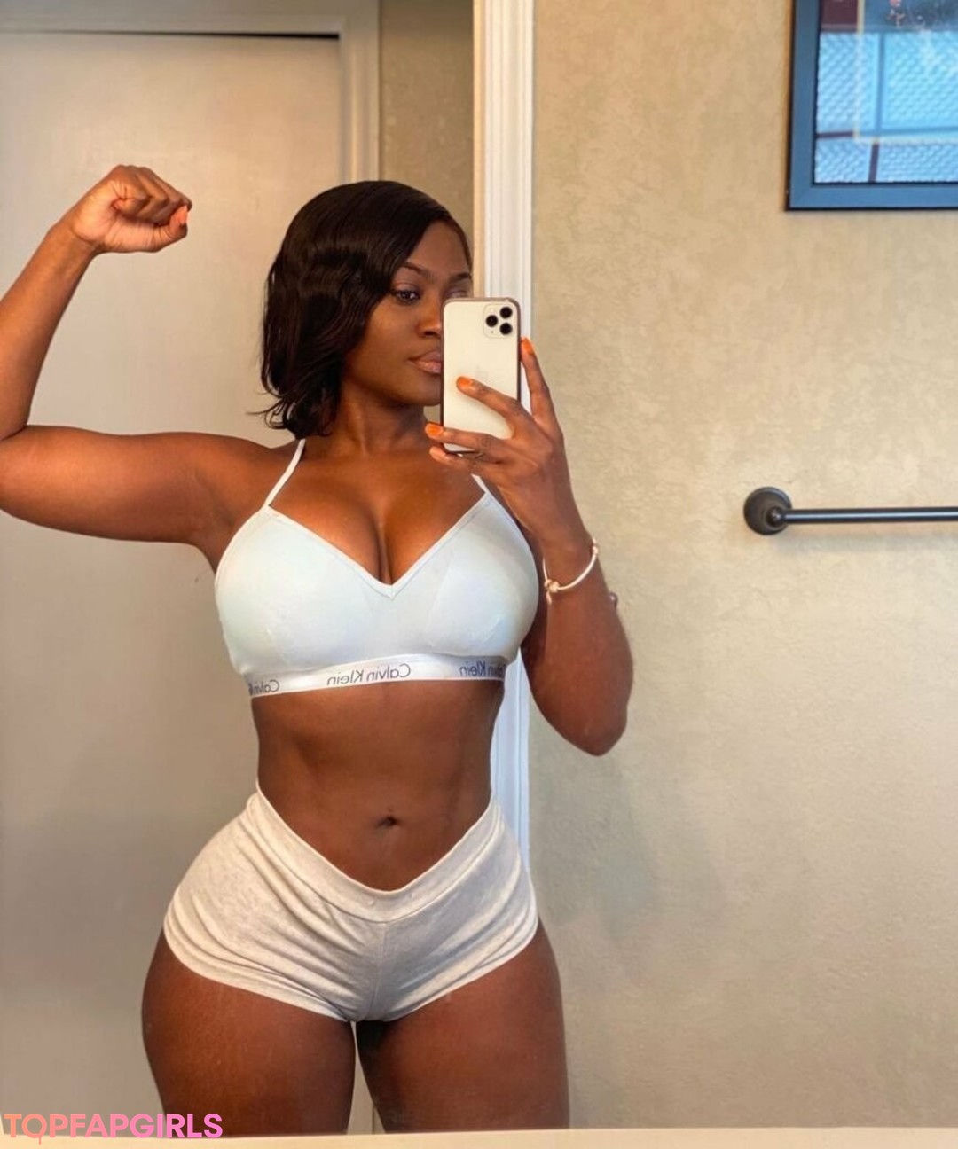 Foto desnuda filtrada de OnlyFans de Babeth Lando #83 Foto desnuda filtrada de OnlyFans de Babeth Lando #83