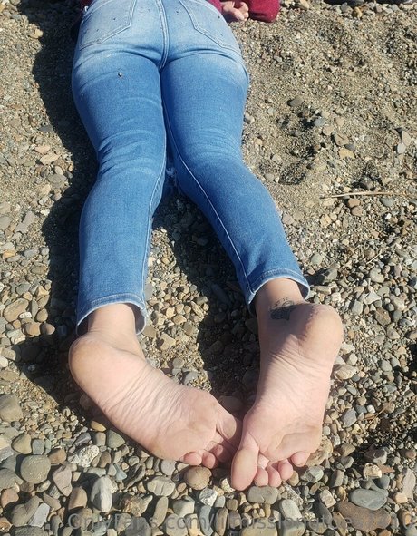 Lilmisslongtoes7410