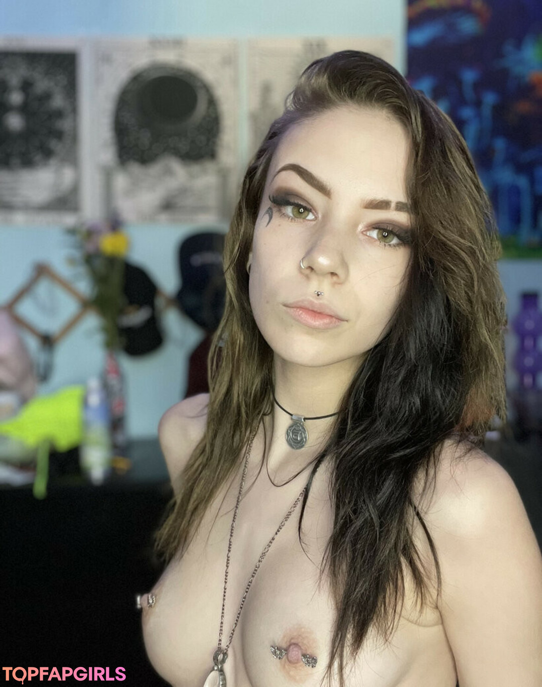 Foto desnuda filtrada de OnlyFans de Midnightrav3n #49 Foto desnuda filtrada de OnlyFans de Midnightrav3n #49