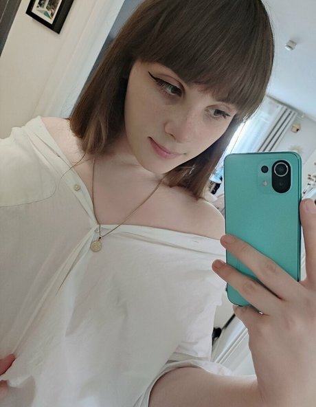 Foto desnuda filtrada de OnlyFans de Alix Fembug
