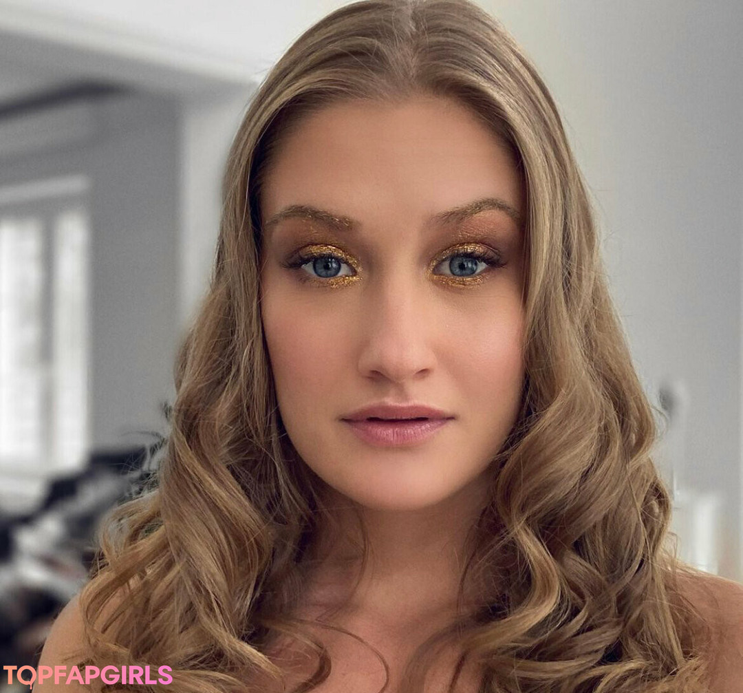 Foto desnuda filtrada de OnlyFans de Realtiffany #170 Foto desnuda filtrada de OnlyFans de Realtiffany #170