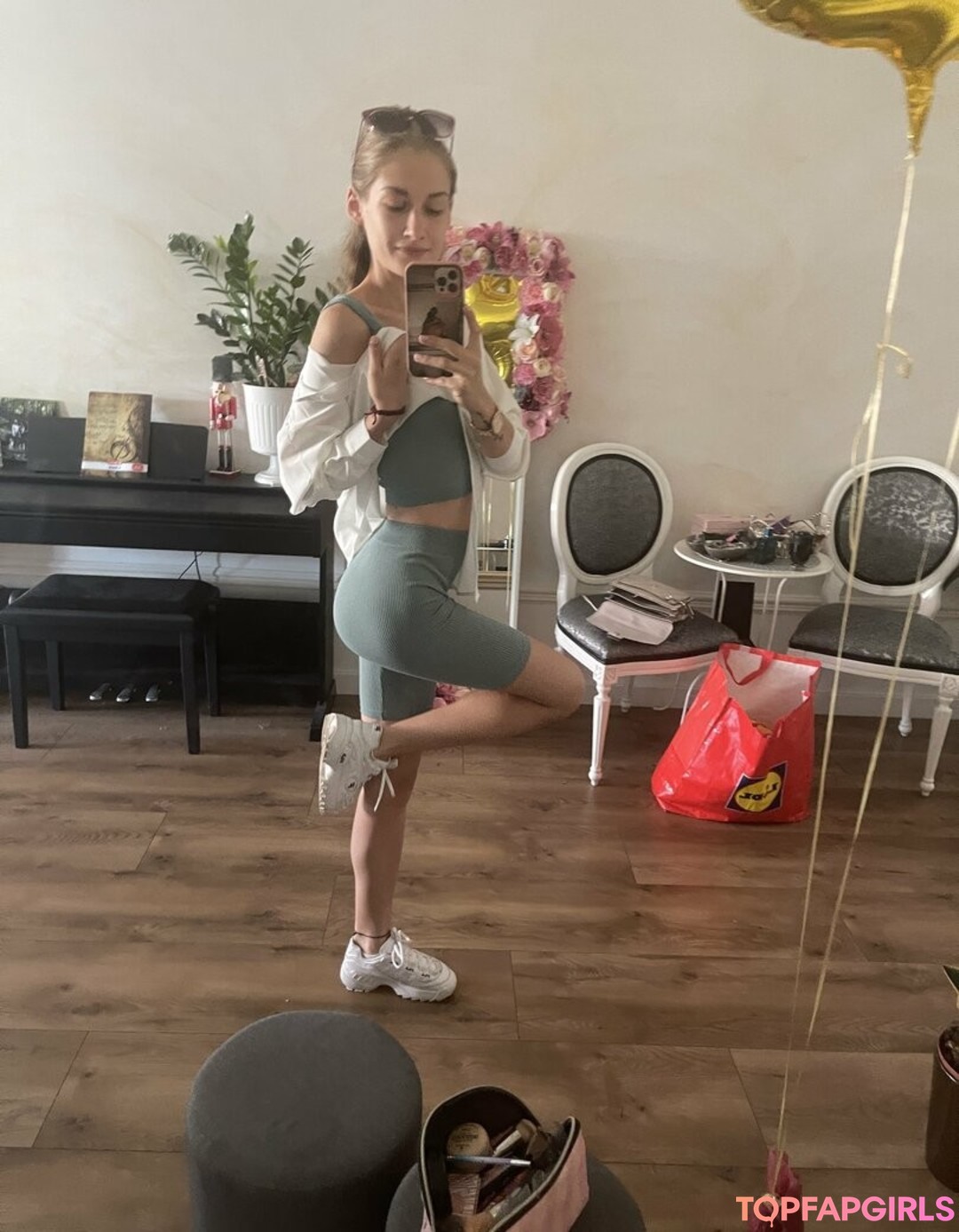 Foto desnuda filtrada de OnlyFans de Realtiffany #302 Foto desnuda filtrada de OnlyFans de Realtiffany #302