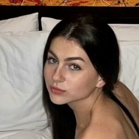 Foto desnuda filtrada de OnlyFans de Saffron Healey