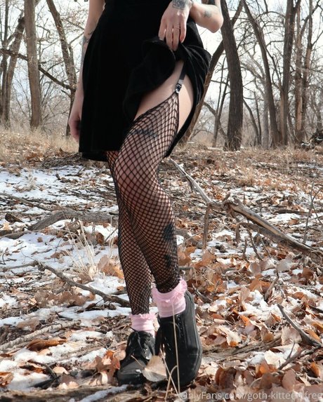 Gothkitteenfree