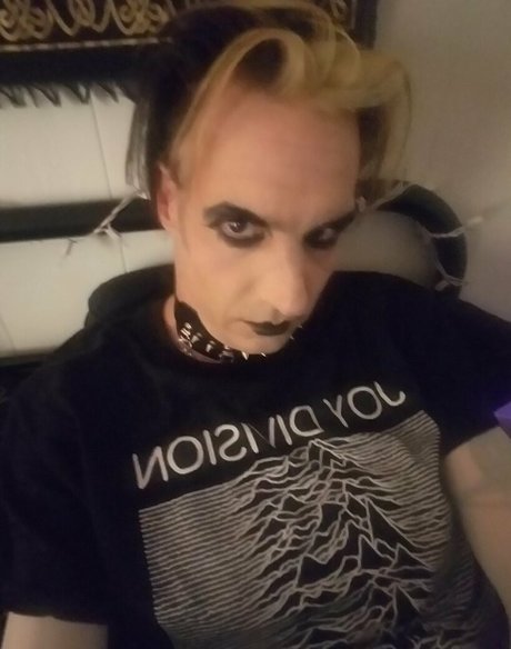Foto desnuda filtrada de OnlyFans de Gothkitteenfree