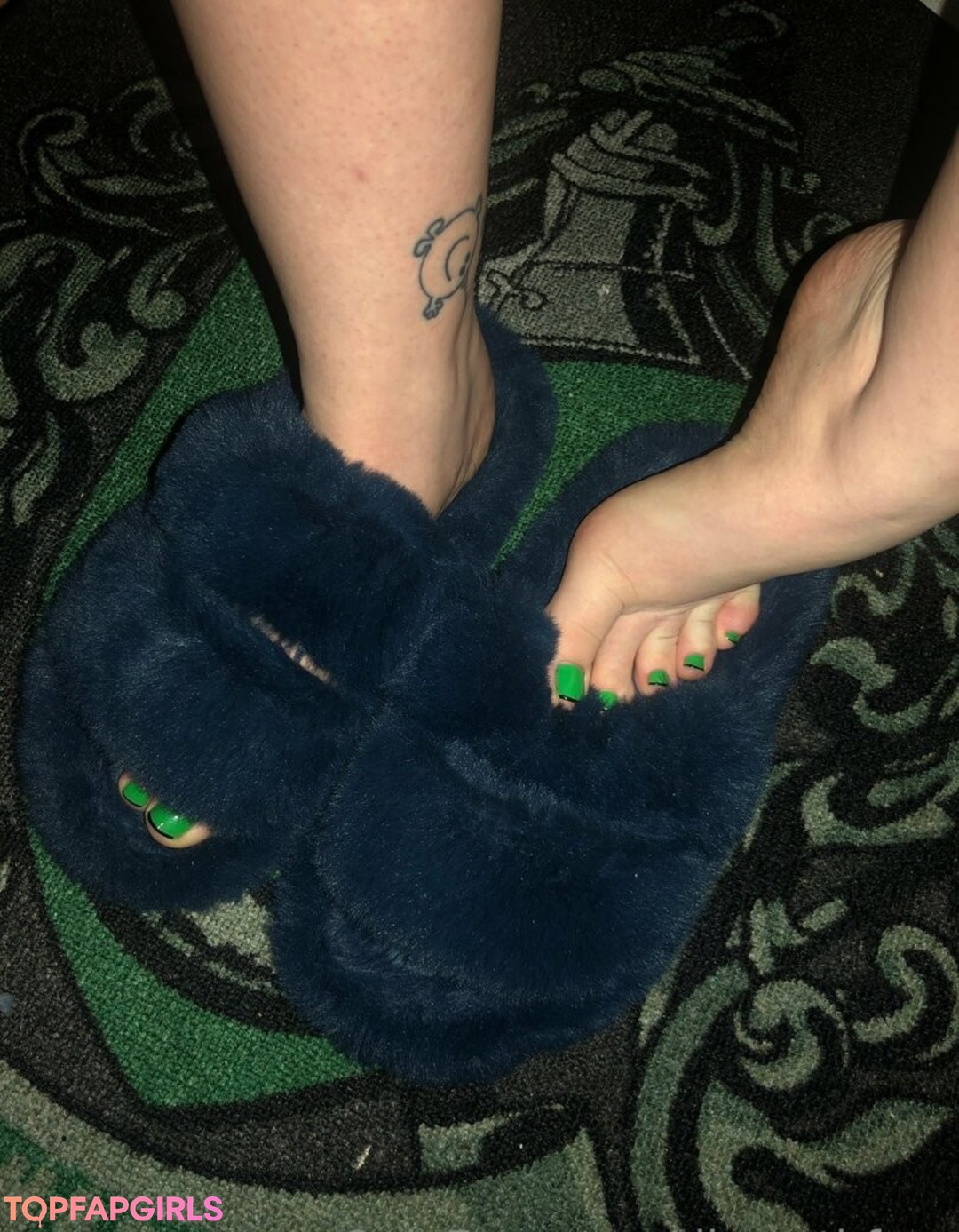 Foto desnuda filtrada de OnlyFans de Dbzgothfree #4 Foto desnuda filtrada de OnlyFans de Dbzgothfree #4