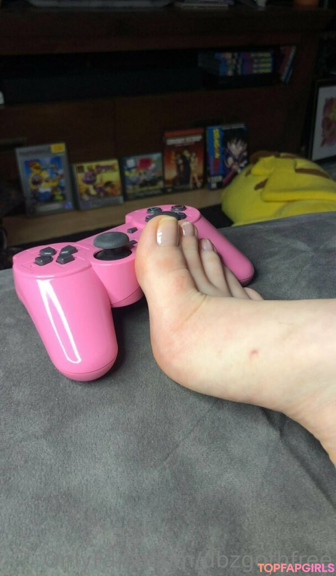 Foto desnuda filtrada de OnlyFans de Dbzgothfree #7 Foto desnuda filtrada de OnlyFans de Dbzgothfree #7