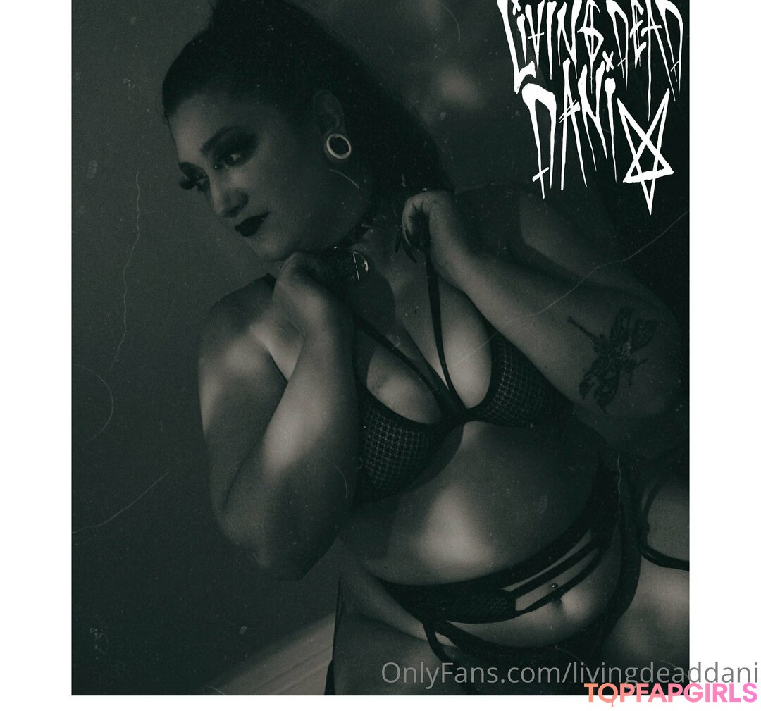 Foto desnuda filtrada de OnlyFans de Livingdeaddani #45 Foto desnuda filtrada de OnlyFans de Livingdeaddani #45