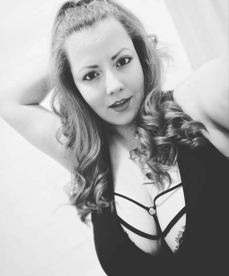 Foto desnuda filtrada de OnlyFans de Marloudova