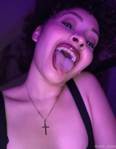 Bobbi_dean