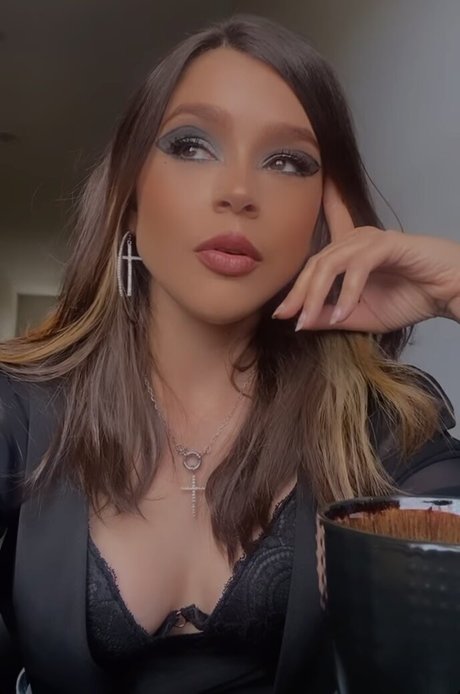 Foto desnuda filtrada de OnlyFans de Thiessa Thiessita