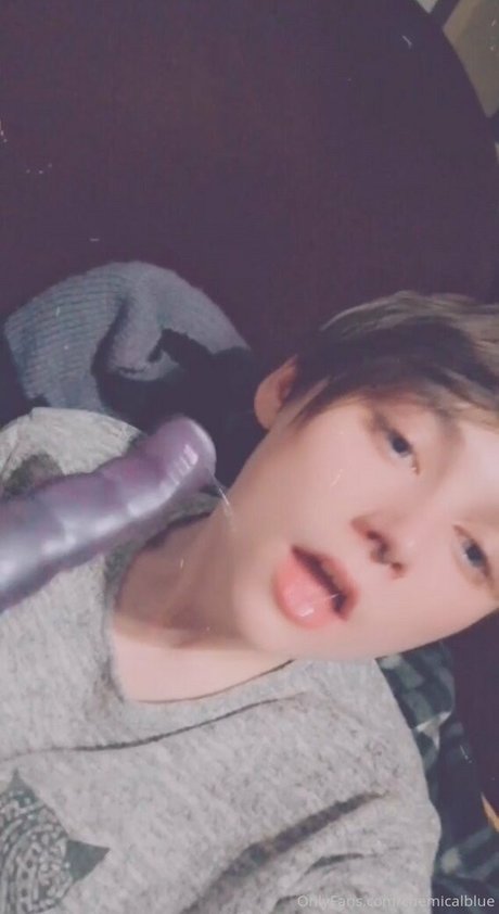 Foto desnuda filtrada de OnlyFans de Chemicalblue