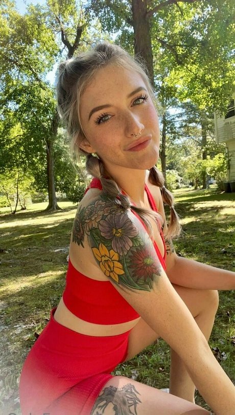 Foto desnuda filtrada de OnlyFans de Romancerodeo