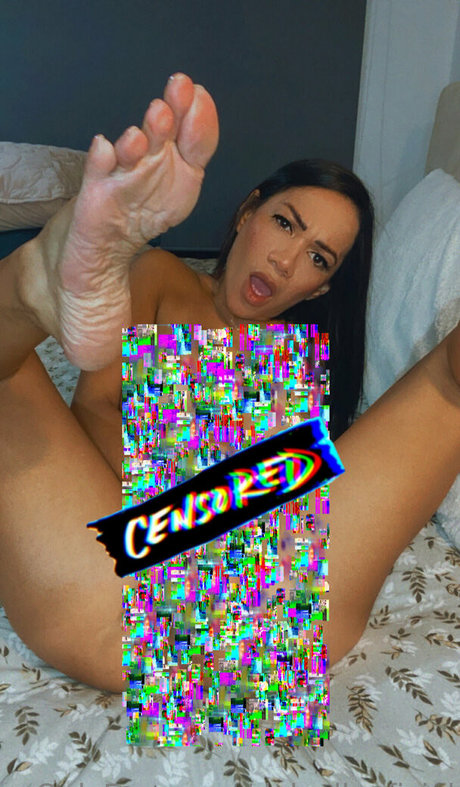 Foto desnuda filtrada de OnlyFans de Delvalleoficial