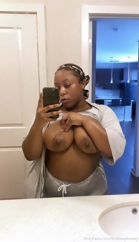 Foto desnuda filtrada de OnlyFans de Brittneyhoney