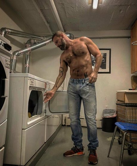 Foto desnuda filtrada de OnlyFans de Jimnewmannyc