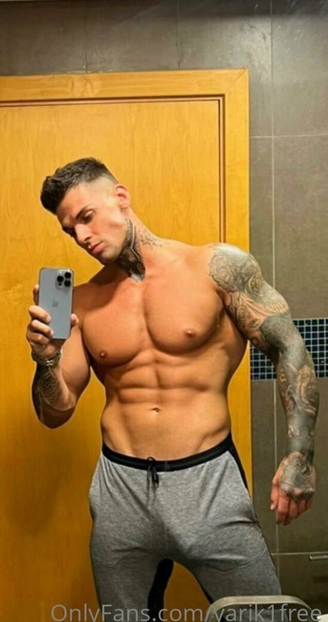 Foto desnuda filtrada de OnlyFans de Yarik1free