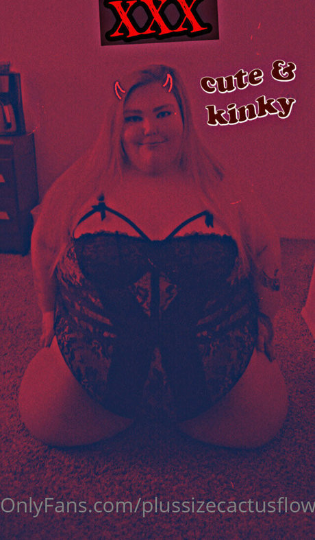 Plussizecactusflower2