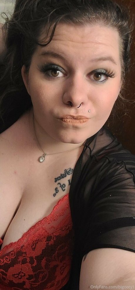 Foto desnuda filtrada de OnlyFans de Bigooty1