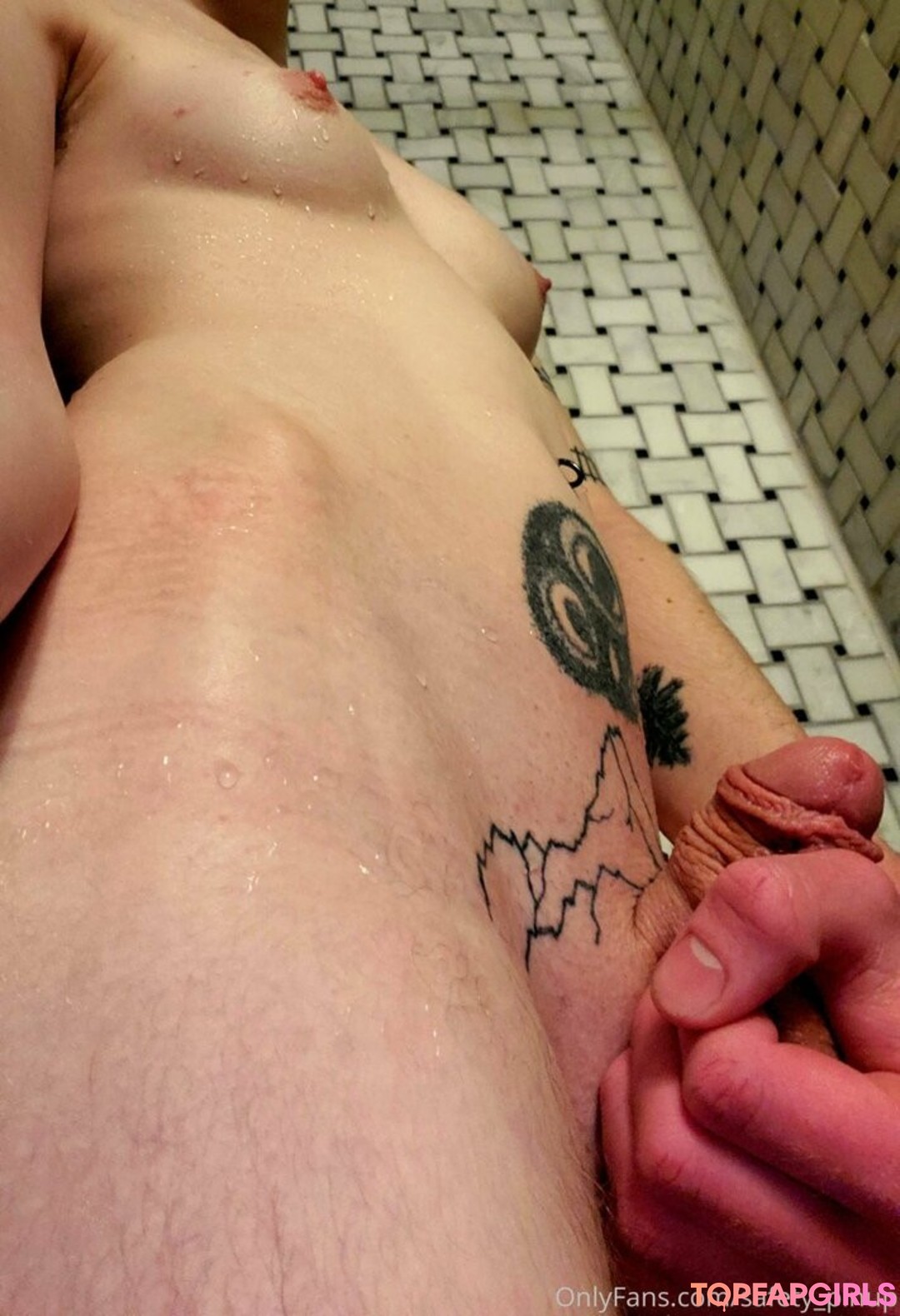 Foto desnuda filtrada de OnlyFans de Safety Pinup #76 Foto desnuda filtrada de OnlyFans de Safety Pinup #76