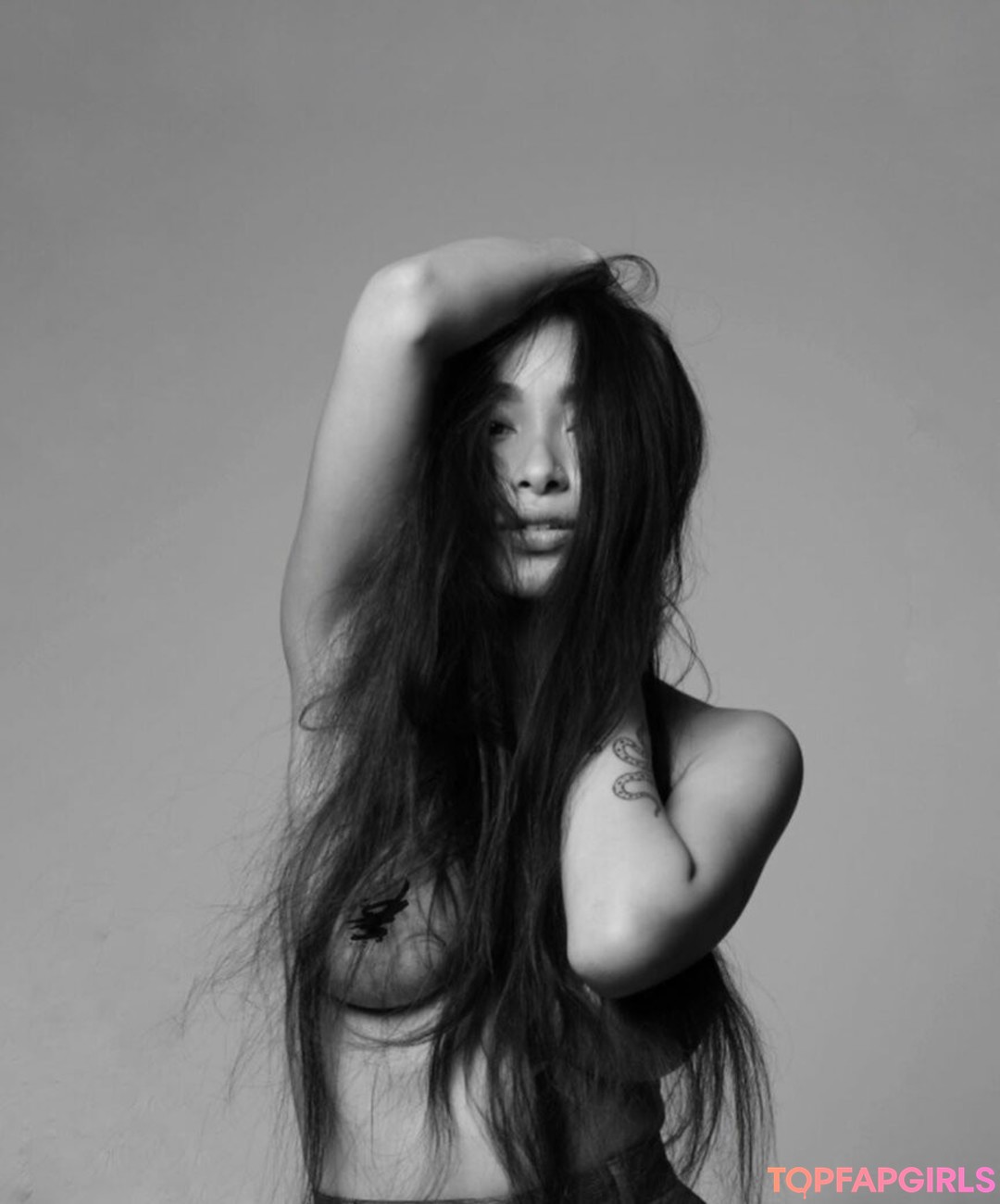 Foto desnuda filtrada de OnlyFans de Hitomi Mochizuki #94 Foto desnuda filtrada de OnlyFans de Hitomi Mochizuki #94