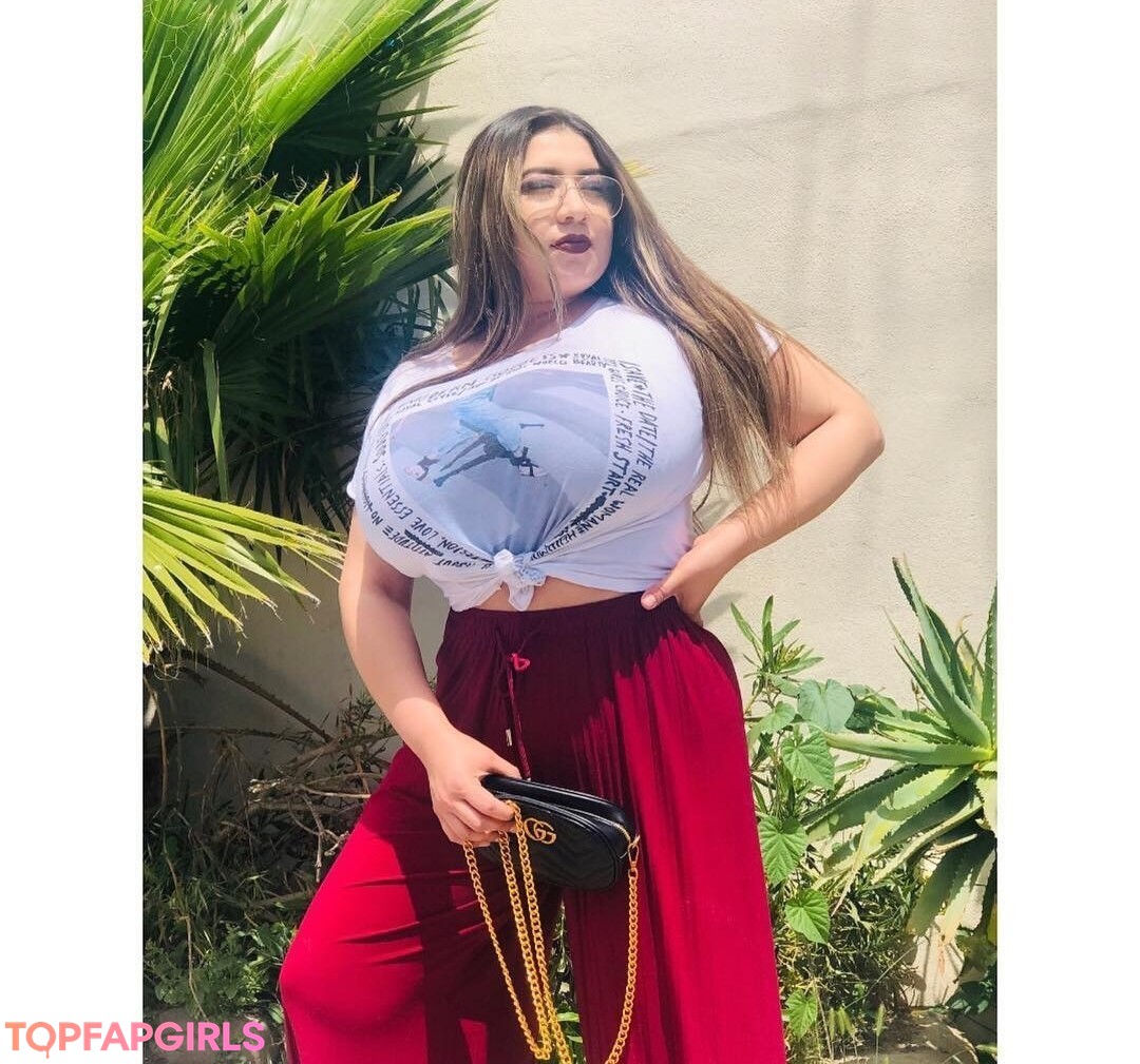 Foto desnuda filtrada de OnlyFans de Jazmin Gurrola #311 Foto desnuda filtrada de OnlyFans de Jazmin Gurrola #311