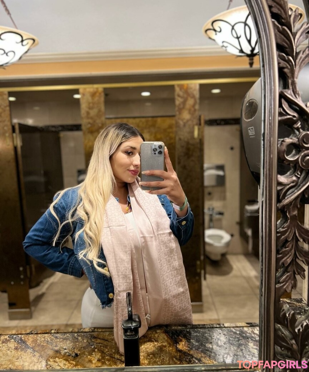 Foto desnuda filtrada de OnlyFans de Jazmin Gurrola #343 Foto desnuda filtrada de OnlyFans de Jazmin Gurrola #343