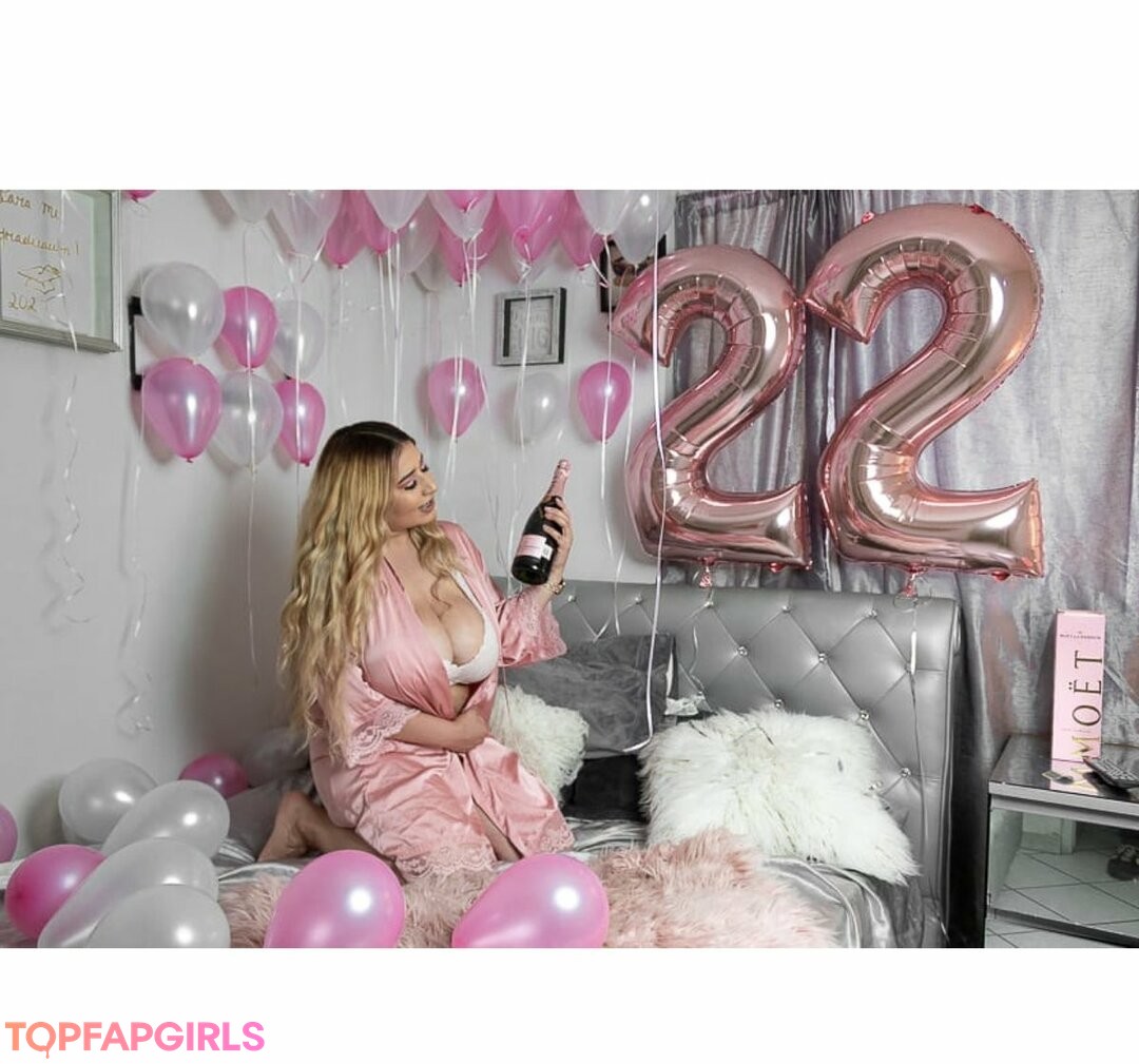 Foto desnuda filtrada de OnlyFans de Jazmin Gurrola #457 Foto desnuda filtrada de OnlyFans de Jazmin Gurrola #457