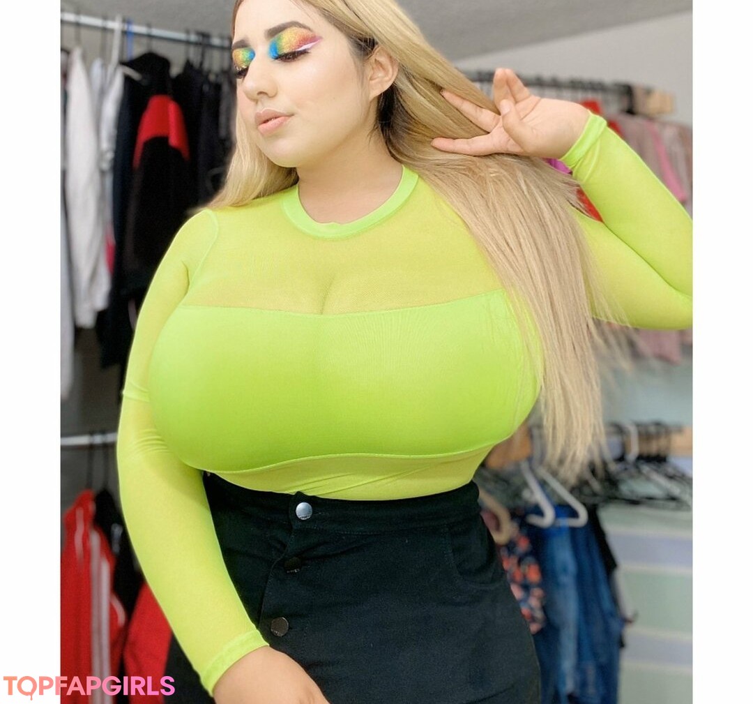 Foto desnuda filtrada de OnlyFans de Jazmin Gurrola #460 Foto desnuda filtrada de OnlyFans de Jazmin Gurrola #460