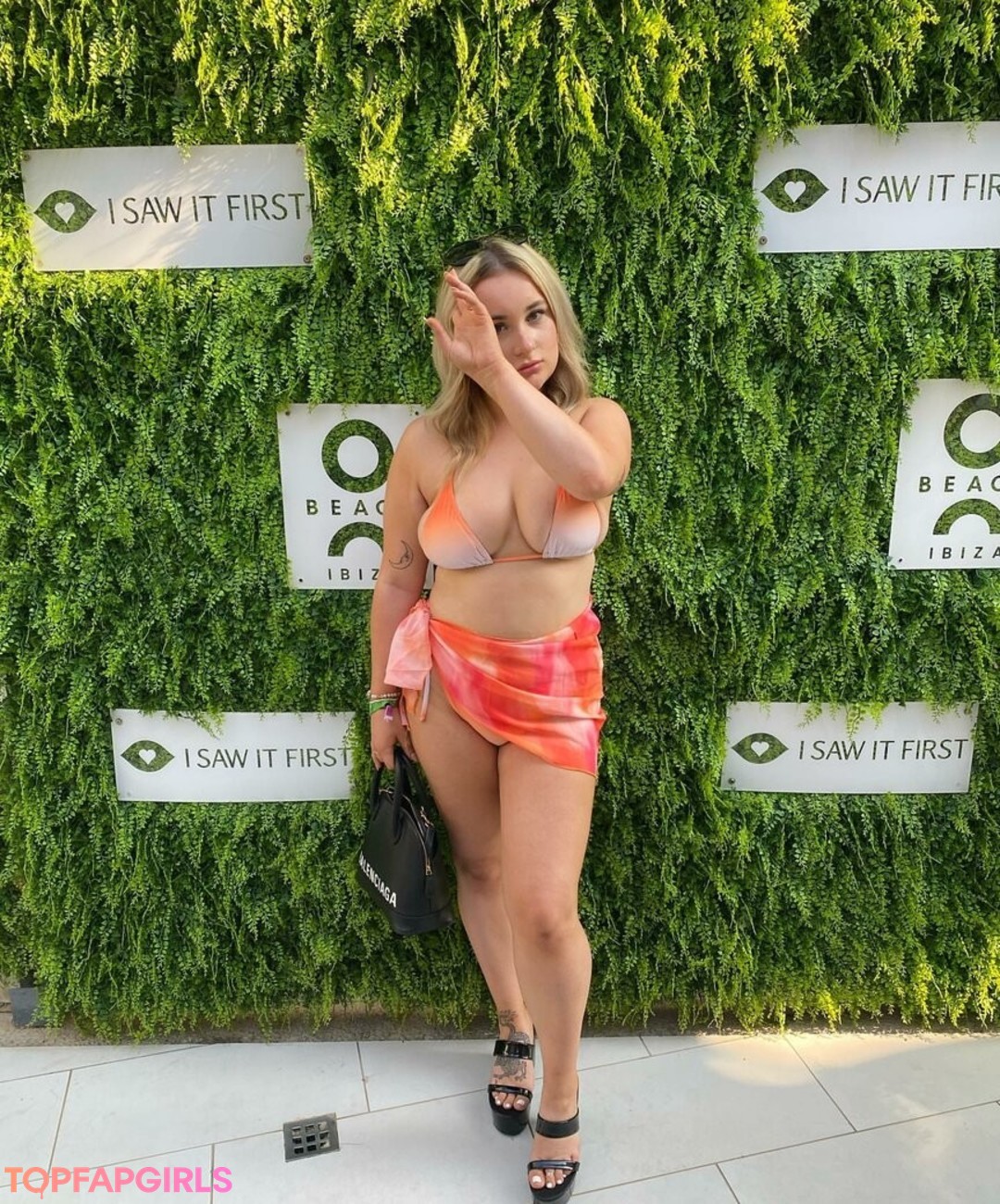 Foto desnuda filtrada de OnlyFans de Leanne Campbell #15 Foto desnuda filtrada de OnlyFans de Leanne Campbell #15